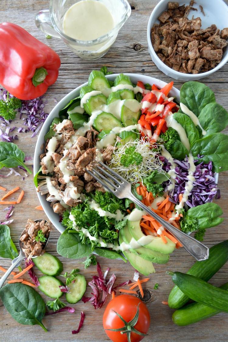 Keto Chicken Salad with Basil, Cucumbers, Jack Fruit and Bell Peppers - Keto Recipe